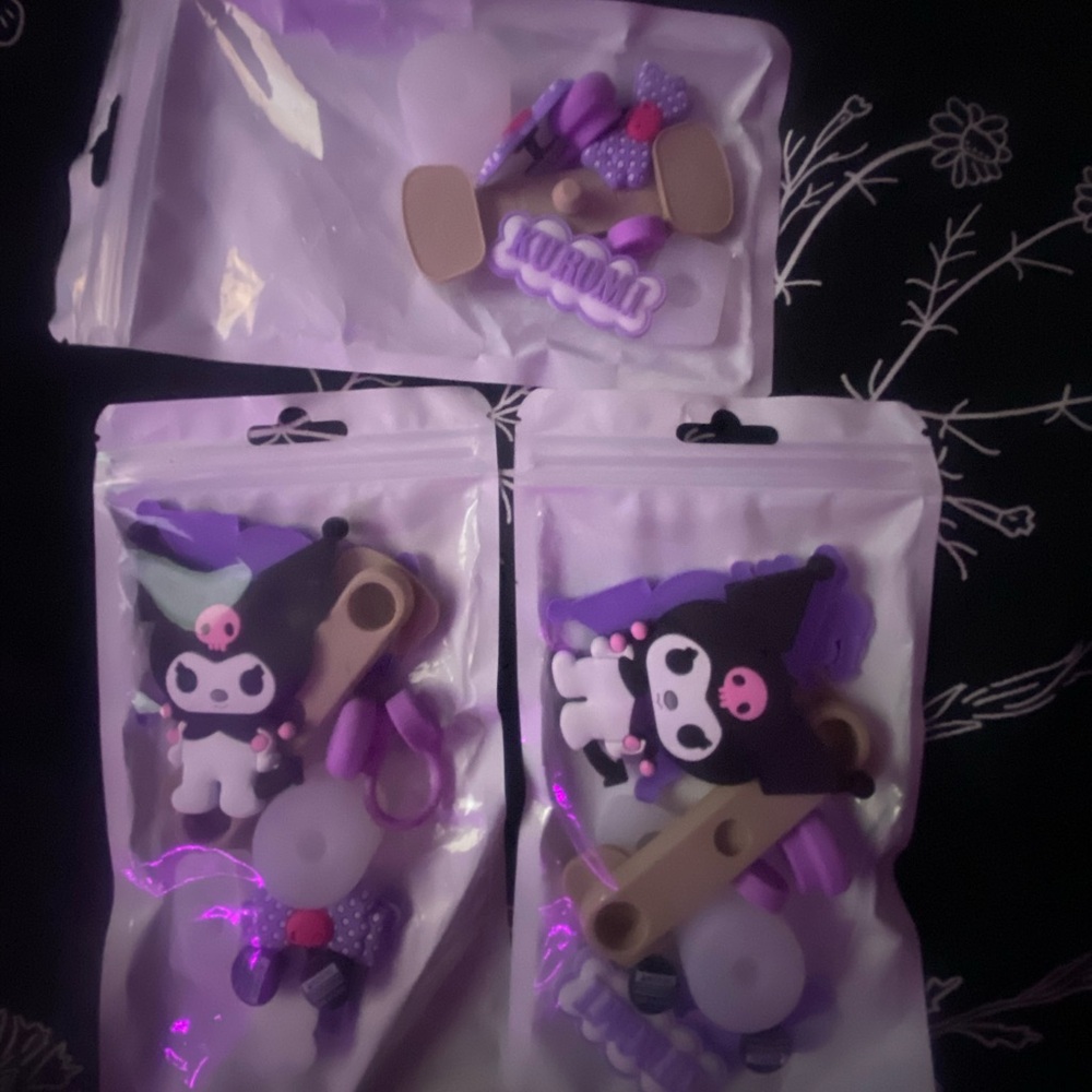 3 sets of kuromi straw toppers